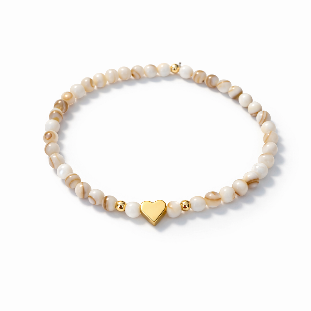 Bracelet made of shell pearls and gold details