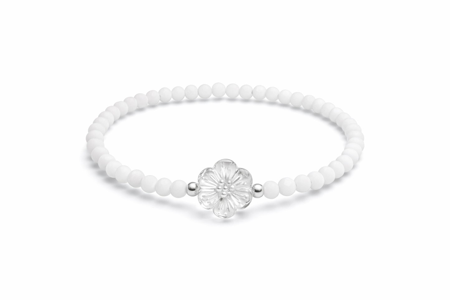 White bracelet with flower and silver details