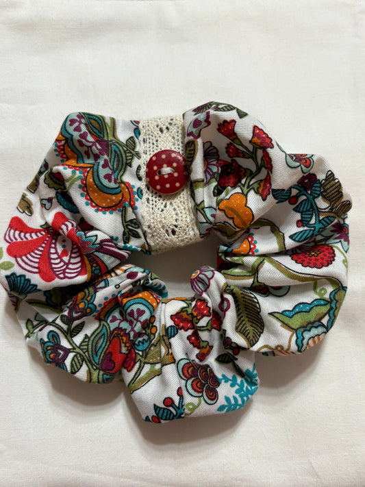 Scrunchie Handgefertigt aus 100 % Baumwolle bunt mit Blumen
