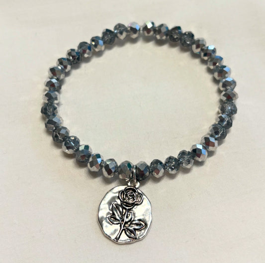 Armband mit edlen Rosenanhänger
