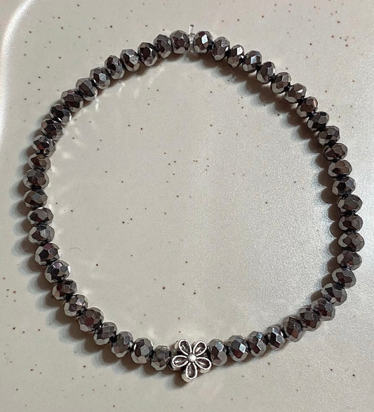 Armband mit Blümchen