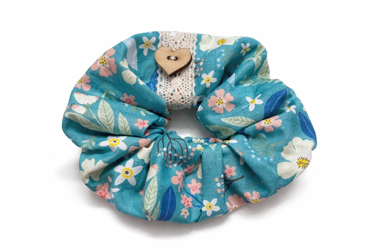 Scrunchie Handgefertigt aus 100 % Baumwolle türkis mit Blumen