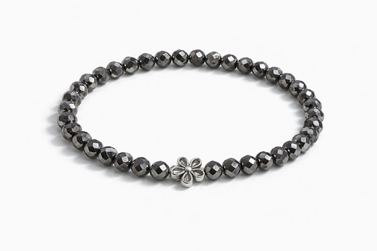 Bracelet with flowers