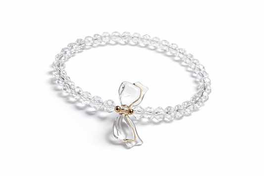 Bracelet with bow and gold details