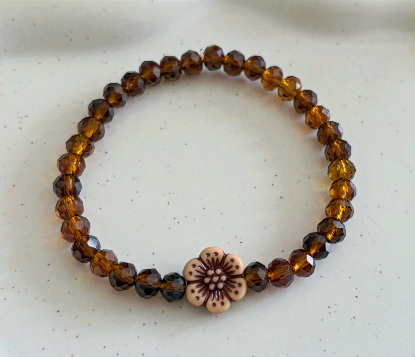 Armband braun mit Blume
